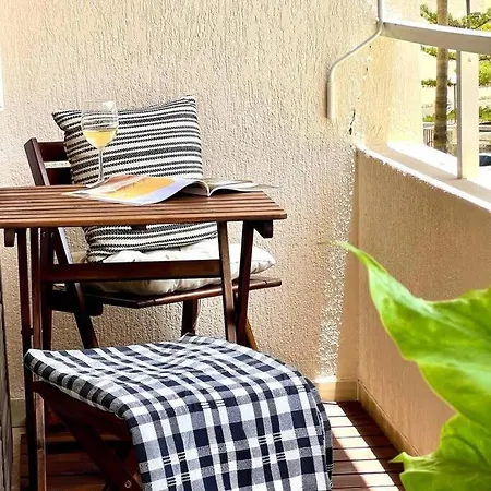 Apartment Palmeras1 *